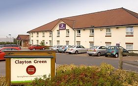 Premier Inn Oldham Central